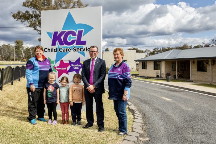 $85,000 GRANT DELIVERS INVERELL A NEW BUS FOR AFTER SCHOOL CARE