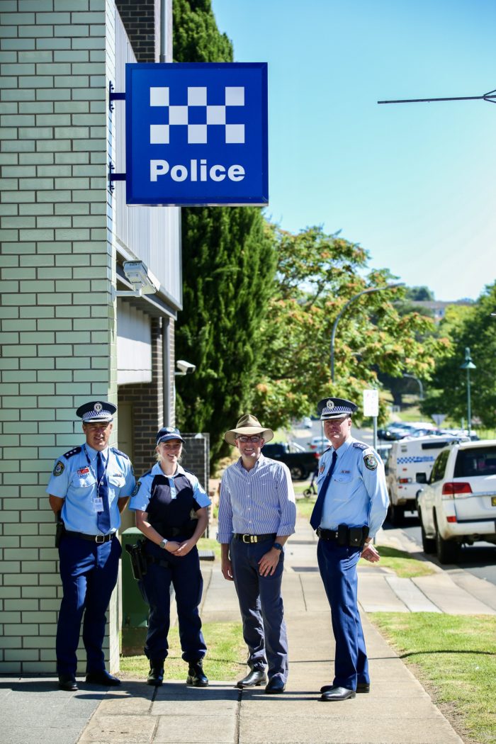 FOUR NEW POLICE BOOST BLUE LINE IN ARMIDALE AND INVERELL