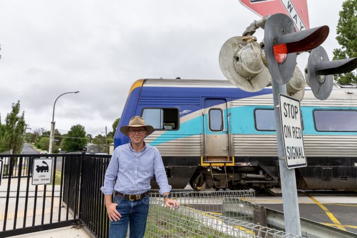 LIFE-SAVING UPGRADES TO LOCAL RAIL LEVEL CROSSINGS NEEDED NOW